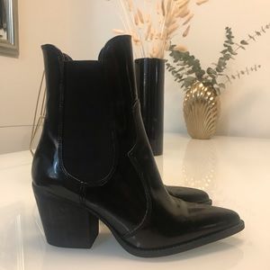 Zara Boots - Brand new - size 38